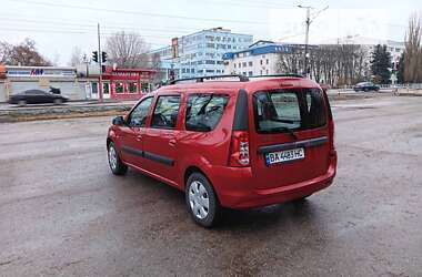 Седан Dacia Logan 2011 в Кропивницком