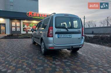 Седан Dacia Logan 2009 в 