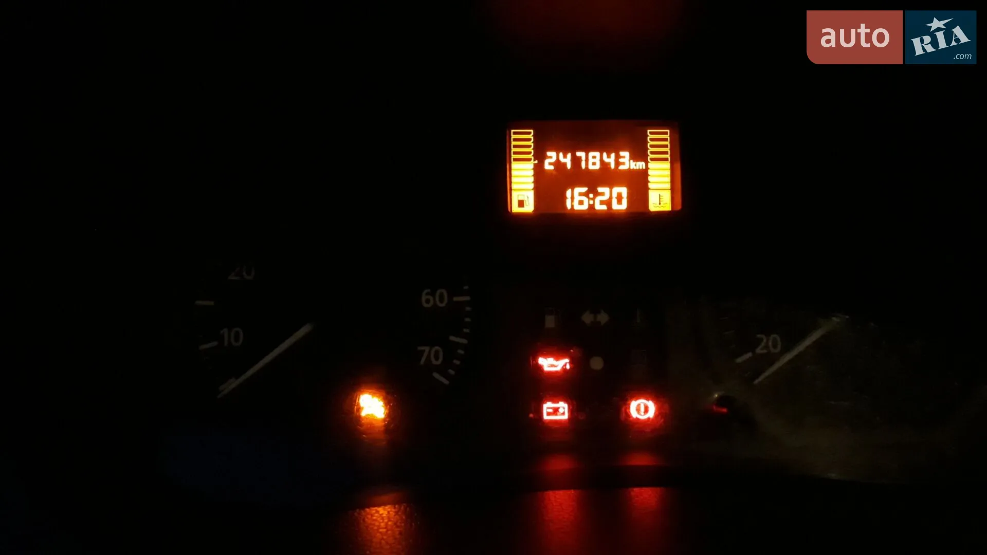 2010 Dacia Logan - мініатюра 12