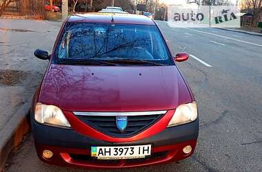 Седан Dacia Logan 2006 в Киеве