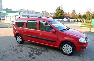Седан Dacia Logan 2009 в Львове