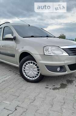 Седан Dacia Logan 2010 в Чернівцях