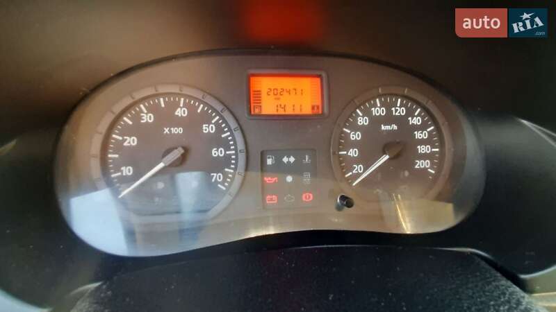 Седан Dacia Logan 2007 в Ужгороде фото 8 Седан Dacia Logan 2007 в Ужгороде