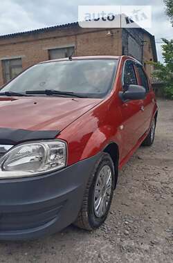 Седан Dacia Logan 2008 в Полтаве