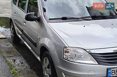 Седан Dacia Logan 2009 в Харкові