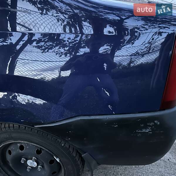 Седан Dacia Logan 2007 в Києві