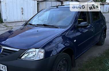 Седан Dacia Logan 2007 в Києві