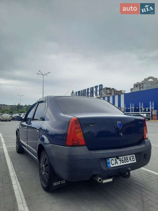 Седан Dacia Logan 2007 в Умани
