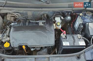 Седан Dacia Logan 2015 в 