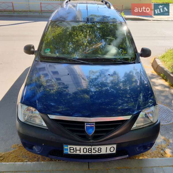 Седан Dacia Logan 2009 в Одессе