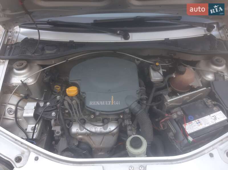 Седан Dacia Logan 2007 в Кривом Роге