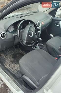 Седан Dacia Logan 2008 в Ровно