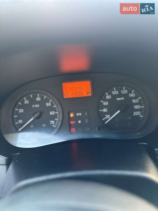 Седан Dacia Logan 2008 в Любешові