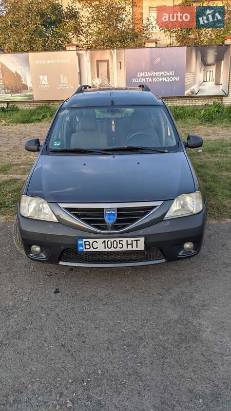 Седан Dacia Logan 2008 в Львове