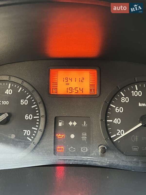 Седан Dacia Logan 2008 в Мукачевому