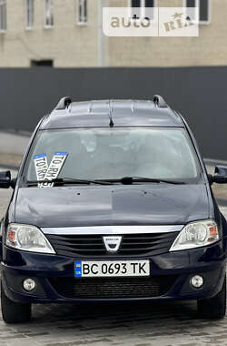 Седан Dacia Logan 2012 в Самборе