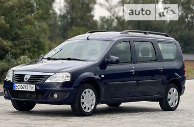 Седан Dacia Logan 2012 в Самборе