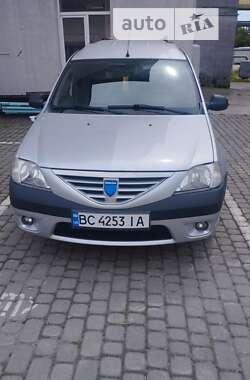 Седан Dacia Logan 2008 в Львові