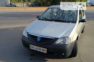 Седан Dacia Logan 2006 в Киеве