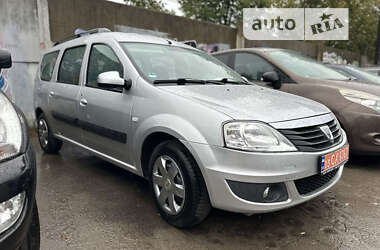 Седан Dacia Logan 2010 в Луцке