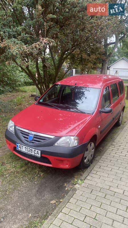 Седан Dacia Logan 2008 в Малій Висці
