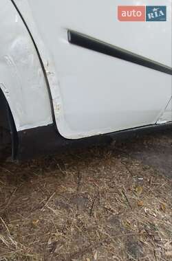 Седан Dacia Logan 2007 в Полтаве