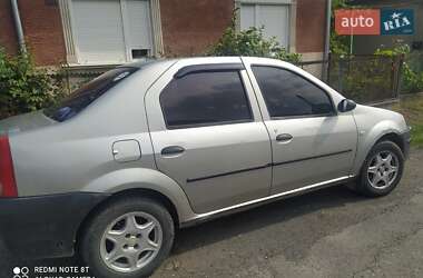 Седан Dacia Logan 2006 в Мукачевому