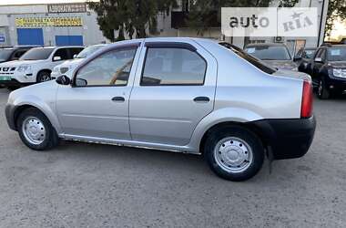 Седан Dacia Logan 2006 в Полтаві