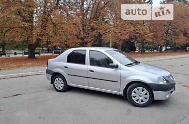 Седан Dacia Logan 2007 в Жовтих Водах