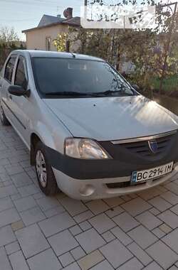 Седан Dacia Logan 2007 в Львові