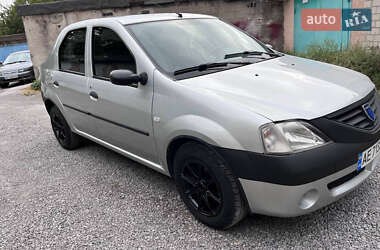 Седан Dacia Logan 2008 в Каменском