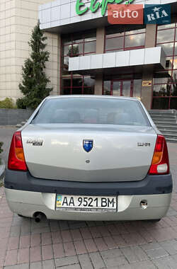 Седан Dacia Logan 2006 в Києві