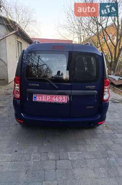 Седан Dacia Logan 2009 в Луцке