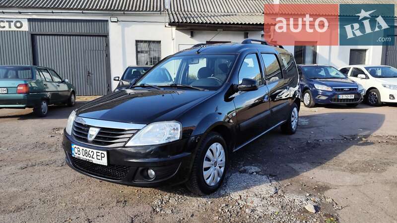 Седан Dacia Logan 2009 в Чернигове