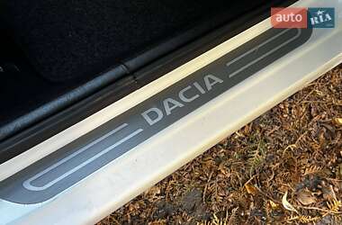 Седан Dacia Logan 2009 в 