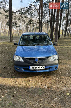 Седан Dacia Logan 2005 в Кропивницькому