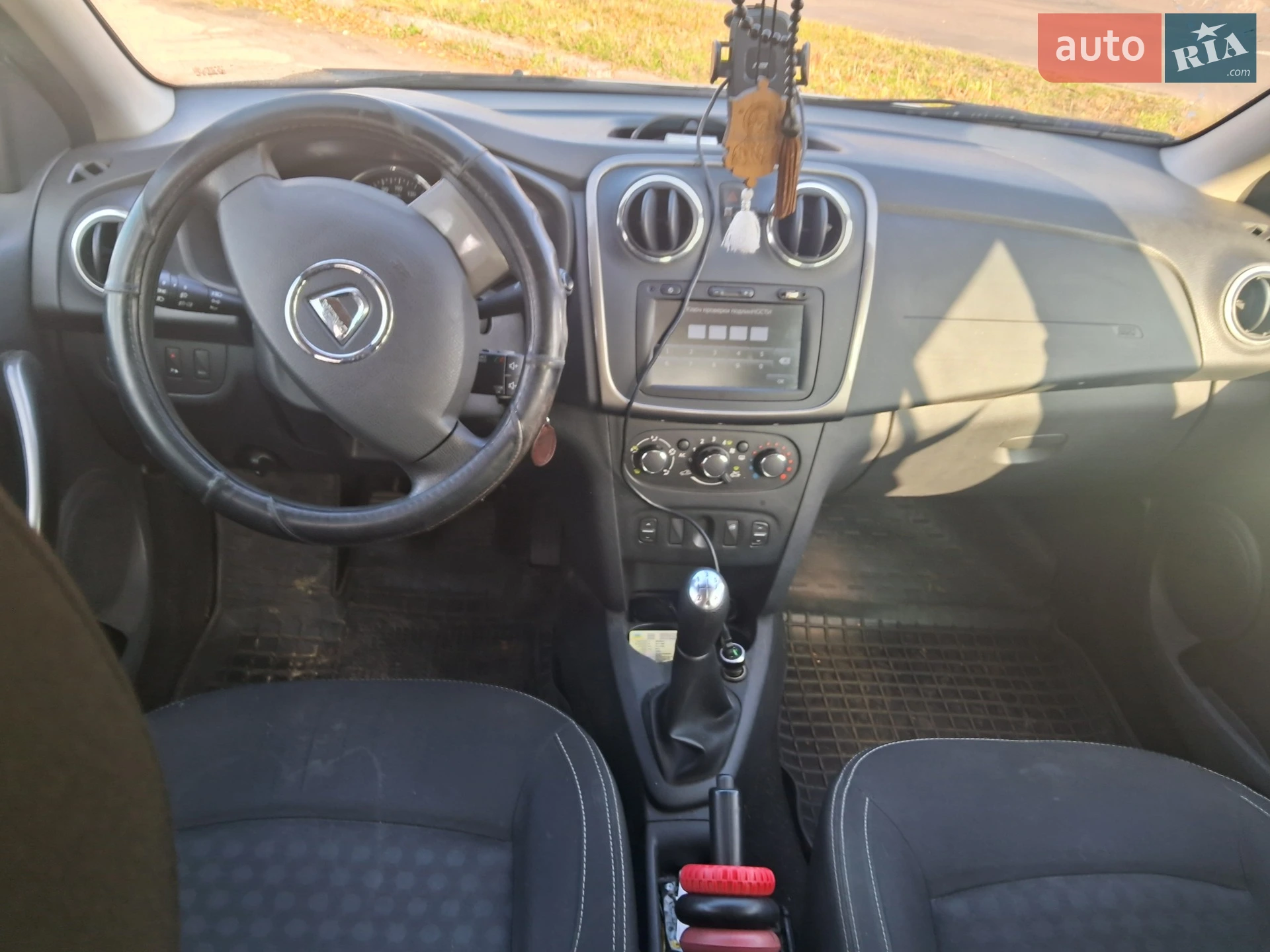 2013 Dacia Logan - мініатюра 11