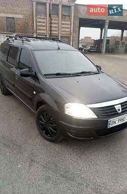 Седан Dacia Logan 2009 в Ровно