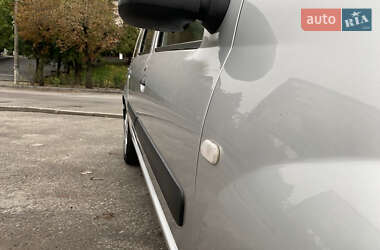 Седан Dacia Logan 2008 в 