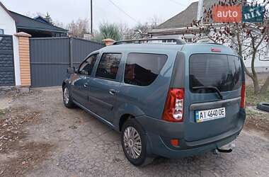 Седан Dacia Logan 2008 в Хоролі