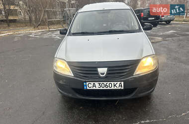 Седан Dacia Logan 2009 в Полтаве