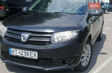 Седан Dacia Logan 2013 в Ивано-Франковске