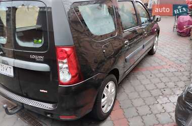 Седан Dacia Logan 2011 в Виннице