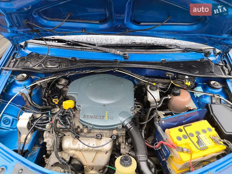 Седан Dacia Logan 2006 в Кропивницькому