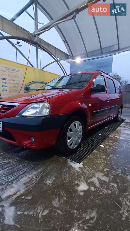 Седан Dacia Logan 2007 в Львове
