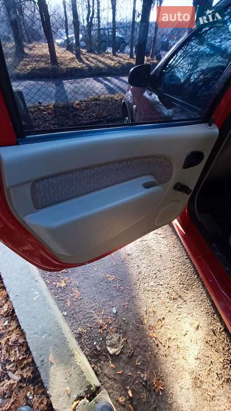 Седан Dacia Logan 2007 в Львове
