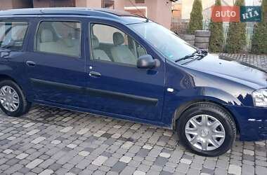 Седан Dacia Logan 2011 в 