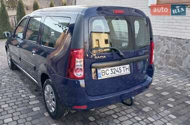 Седан Dacia Logan 2011 в 