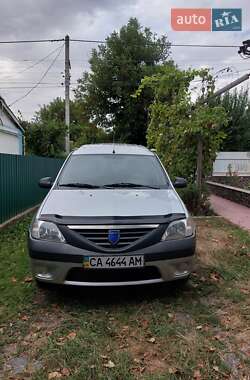 Седан Dacia Logan 2007 в Лисянці