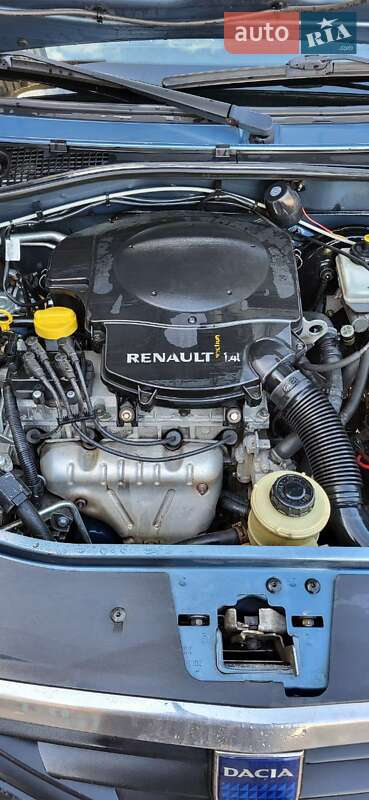 Седан Dacia Logan 2008 в Кривом Роге